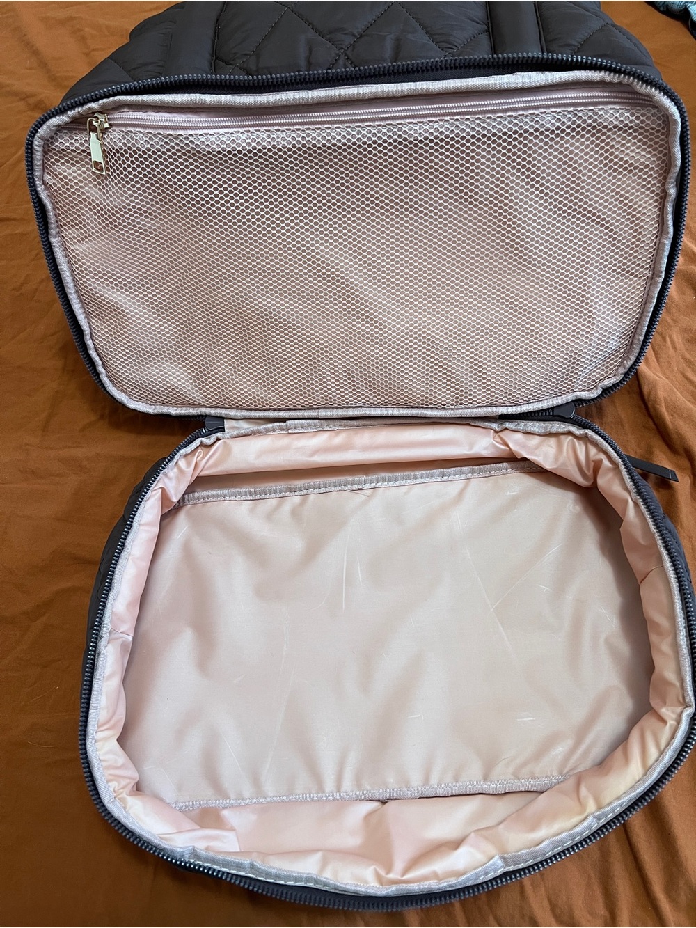 Poppy & Peonies Quilted Voyager Weekender Travel Bag Gym Carry-On in Espresso - Picture 7 of 15